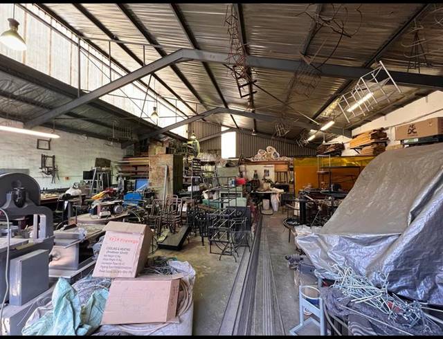 INDUSTRIAL PROPERTY TO RENT IN MKONDENI